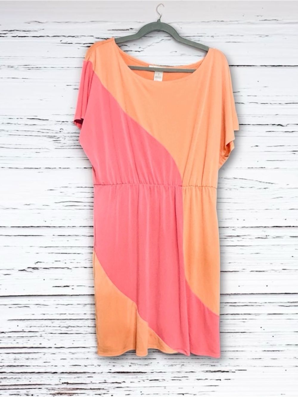 Laundry by Design Coral and Pink Diagonal Colorblock Short Sleeve Dress